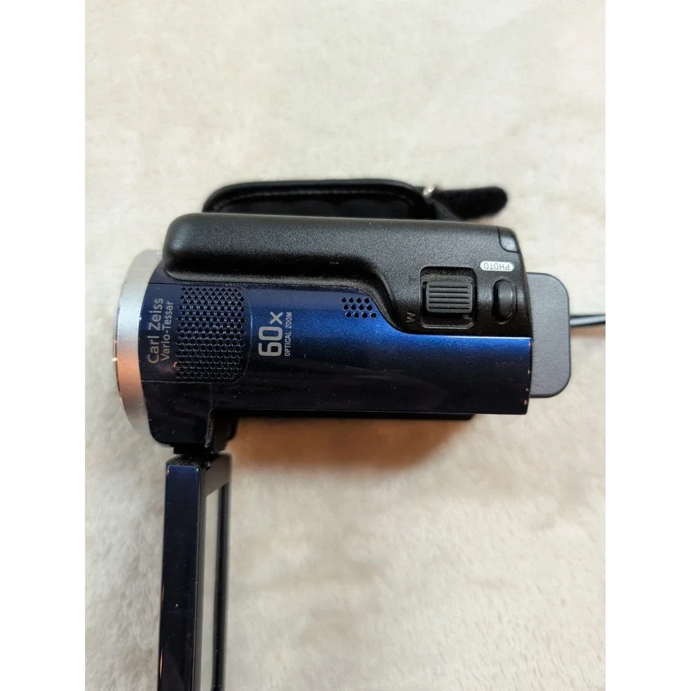 Sony Handycam DCR-SR47 Blue 60GB HDD Camcorder 60x Optical Zoom‎ Carl Zeiss Lens